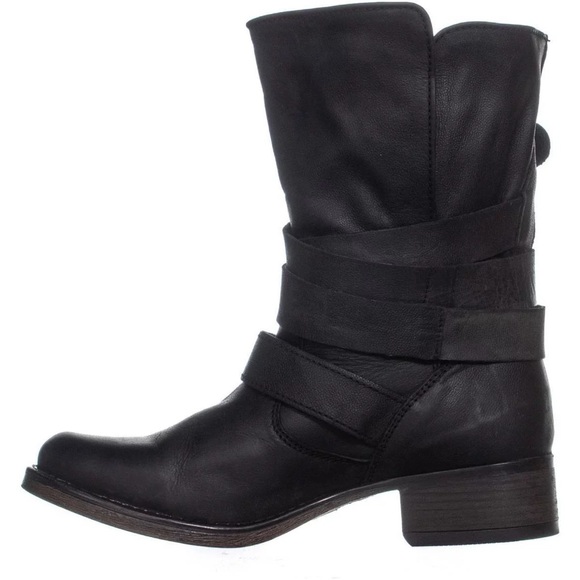 Steve Madden ‘Brewzzer’ Belted Boots - Picture 9 of 9